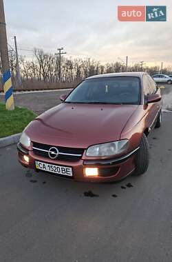 Седан Opel Omega 1998 в Черкассах
