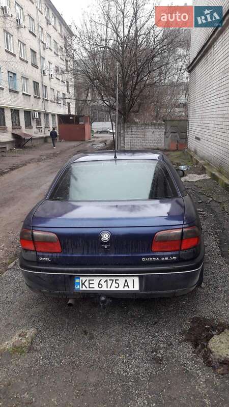 Седан Opel Omega 1998 в Дніпрі