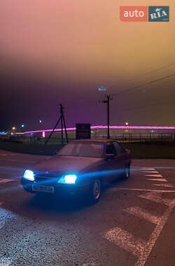 Седан Opel Omega 1988 в Броварах