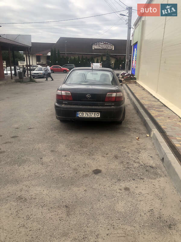 Opel Omega 2002