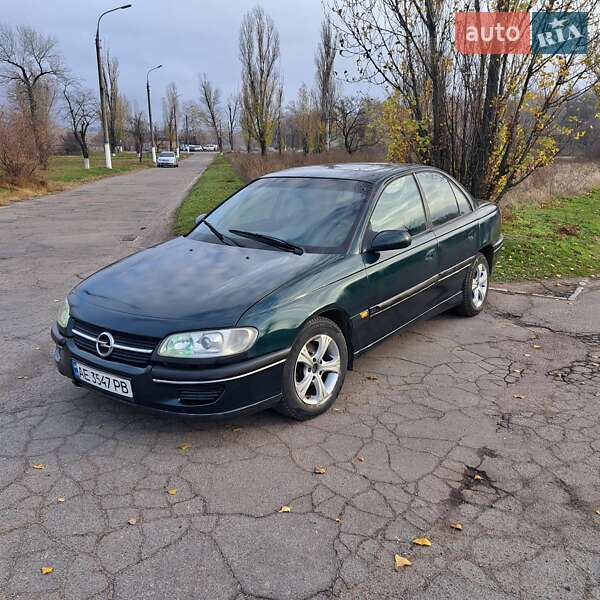 Седан Opel Omega 1994 в Каменском фото Седан Opel Omega 1994 в Каменском