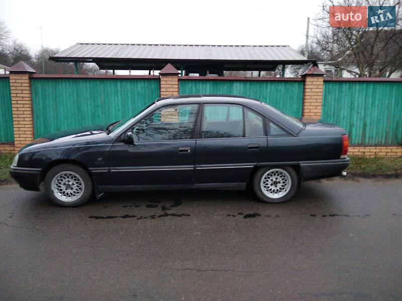 Седан Opel Omega 1988 в Переяславе фото Седан Opel Omega 1988 в Переяславе