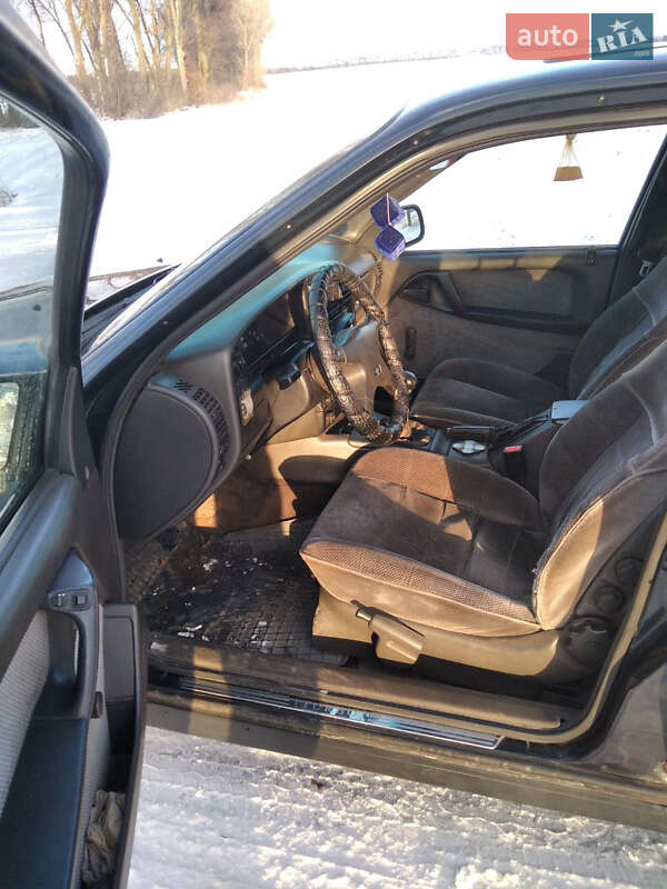 Седан Opel Omega 1988 в Переяславе фото 9 Седан Opel Omega 1988 в Переяславе