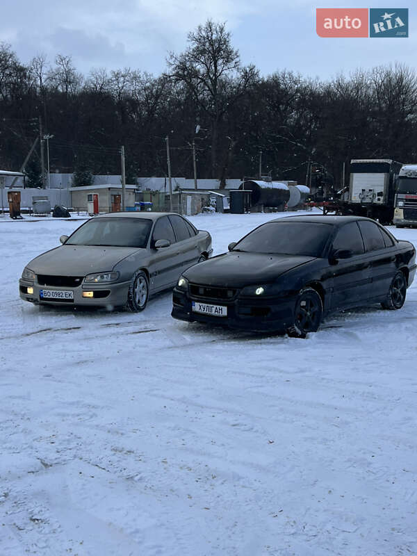 Седан Opel Omega 1998 в Бучачі