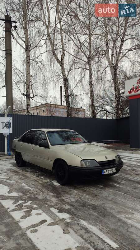 Седан Opel Omega 1989 в Кривому Розі фото 5 Седан Opel Omega 1989 в Кривому Розі