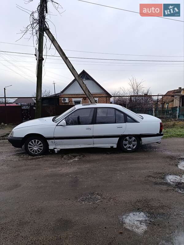 Седан Opel Omega 1991 в Нікополі фото 2 Седан Opel Omega 1991 в Нікополі