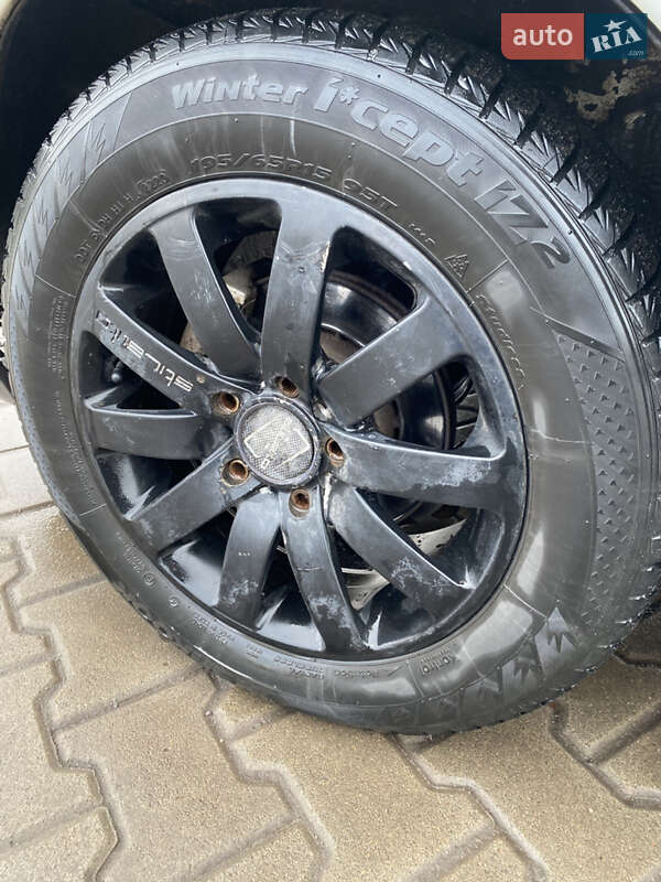 Седан Opel Omega 1988 в Кривому Розі