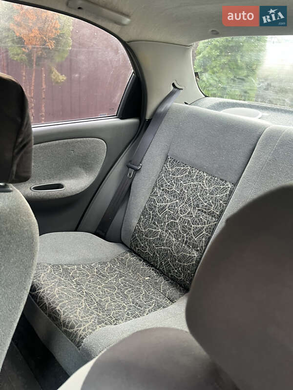 Седан Opel Omega 1988 в Вишкові