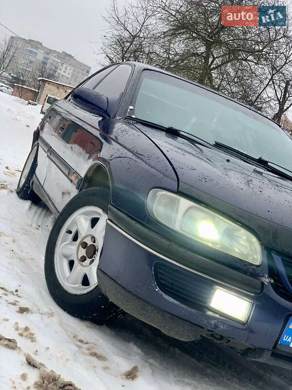 Седан Opel Omega 1995 в Бердичеві фото 4 Седан Opel Omega 1995 в Бердичеві