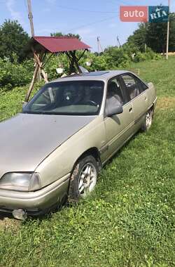 Седан Opel Omega 1988 в Кременце