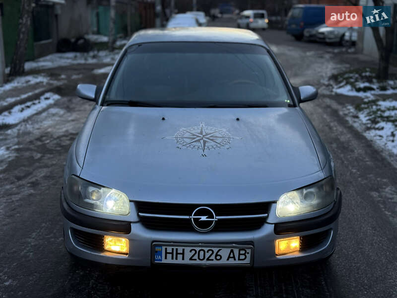 Седан Opel Omega 1997 в Одессе