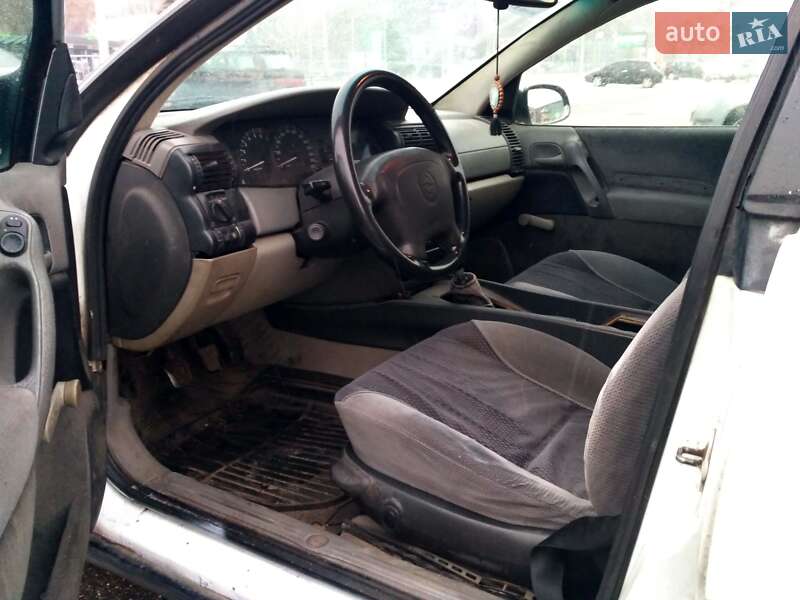 Универсал Opel Omega 1995 в Харькове фото 12 Универсал Opel Omega 1995 в Харькове