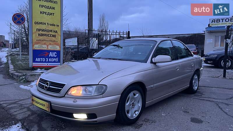 Седан Opel Omega 2001 в Николаеве