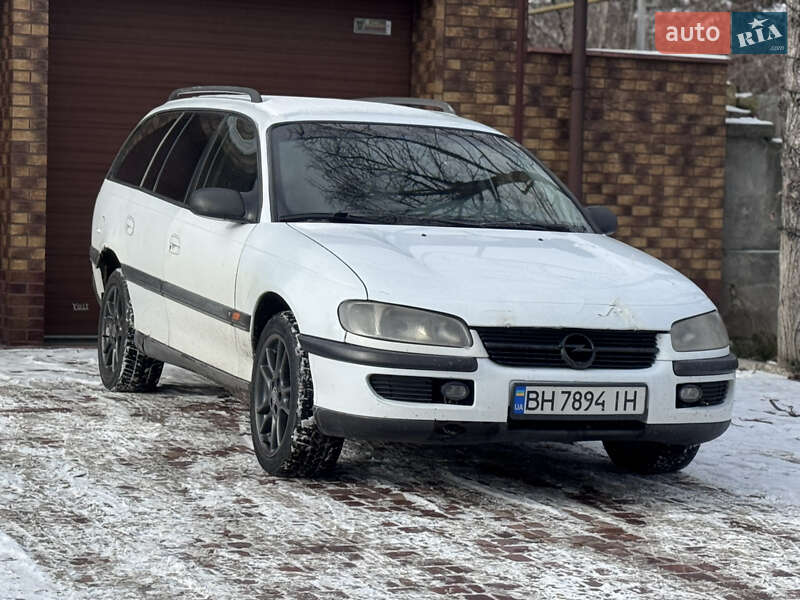 Универсал Opel Omega 1995 в Одессе