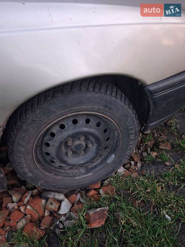 Седан Opel Omega 1988 в Конотопе фото 5 Седан Opel Omega 1988 в Конотопе
