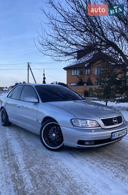 Седан Opel Omega 2000 в Полтаві