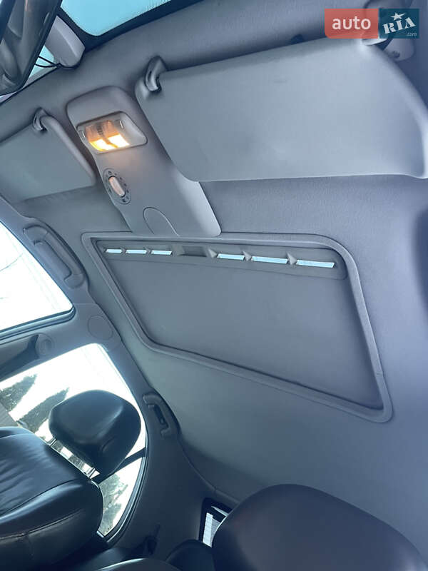 Седан Opel Omega 2000 в Полтаве