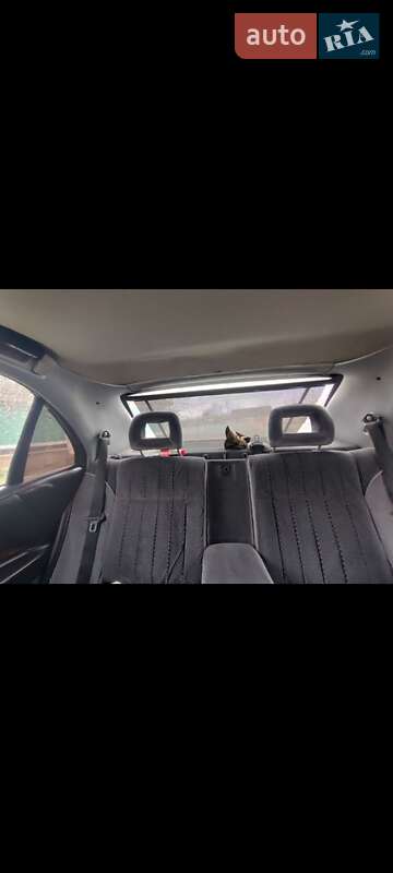 Седан Opel Omega 1995 в Ладижині