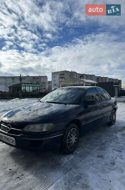 Седан Opel Omega 1996 в Николаеве