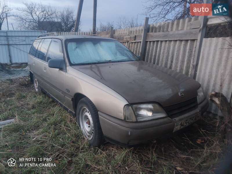 Opel Omega 1988 Opel Omega 1988