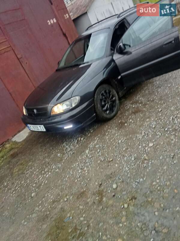 Універсал Opel Omega 2001 в Дрогобичі