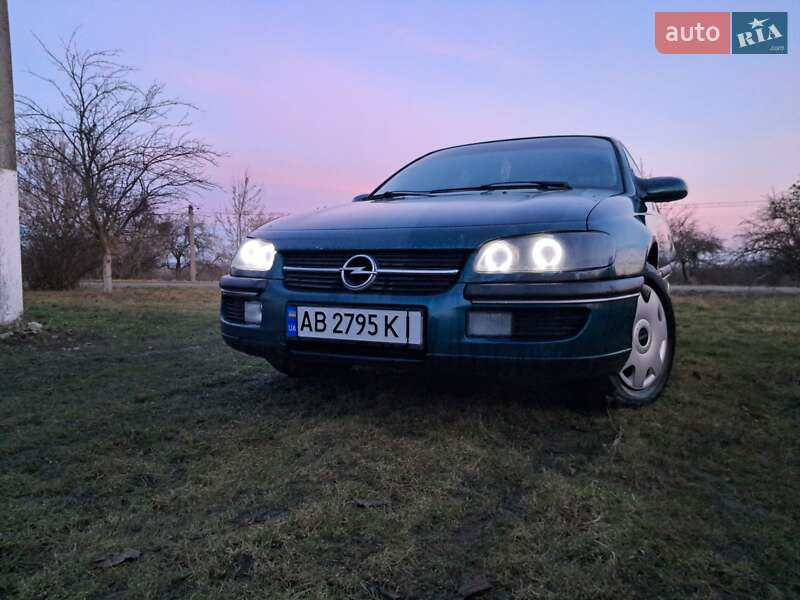 Седан Opel Omega 1996 в Мурованих Курилівцях