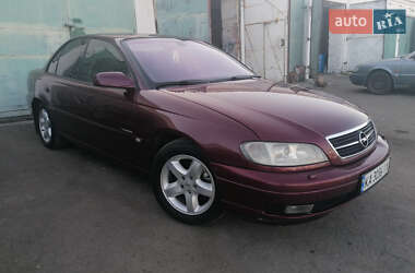 Седан Opel Omega 2002 в Ірпені