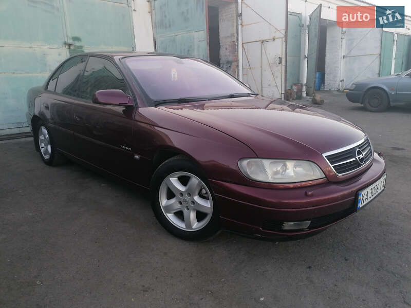 Opel Omega 2002