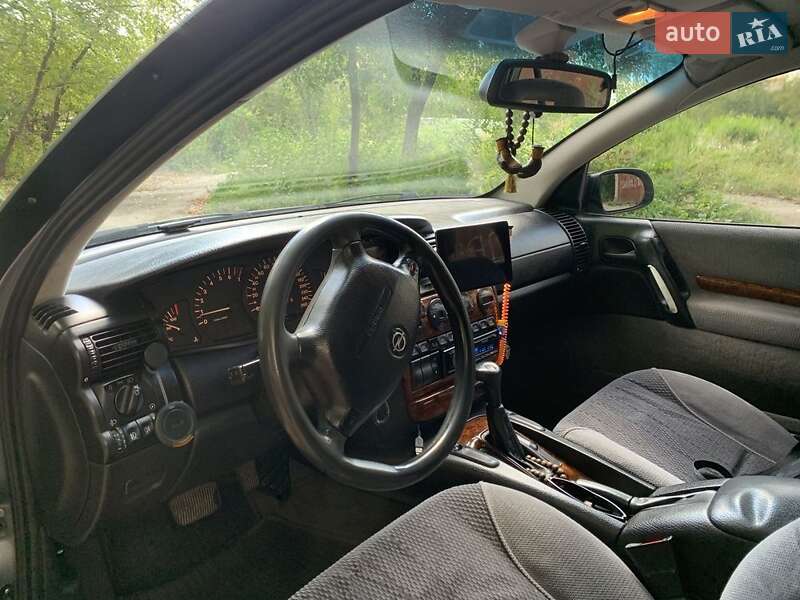 Седан Opel Omega 1997 в Каменец-Подольском