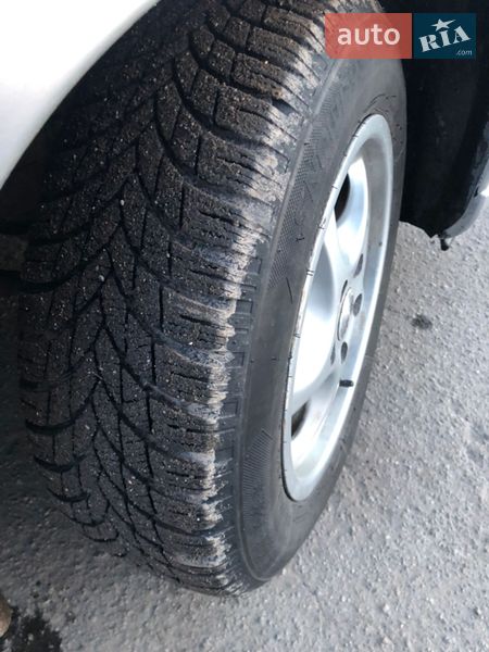 Седан Opel Omega 2001 в Виннице