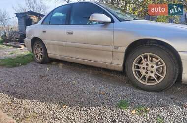 Седан Opel Omega 2001 в Бородянке