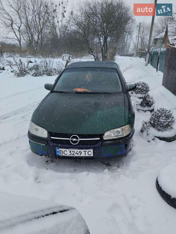 Седан Opel Omega 1997 в Золочеві
