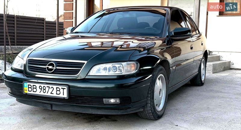 Седан Opel Omega 2003 в Києві