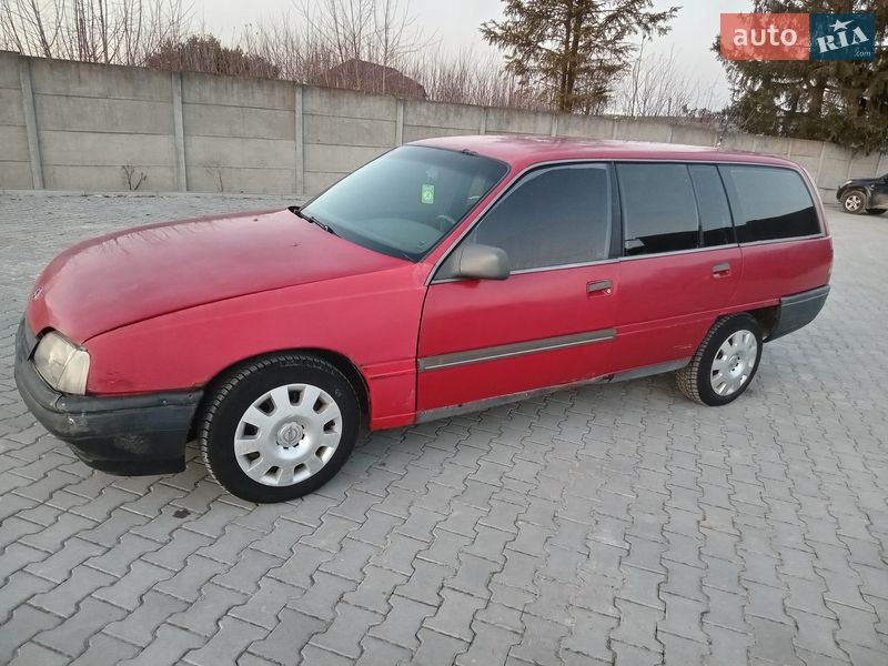 Универсал Opel Omega 1987 в Тлумаче