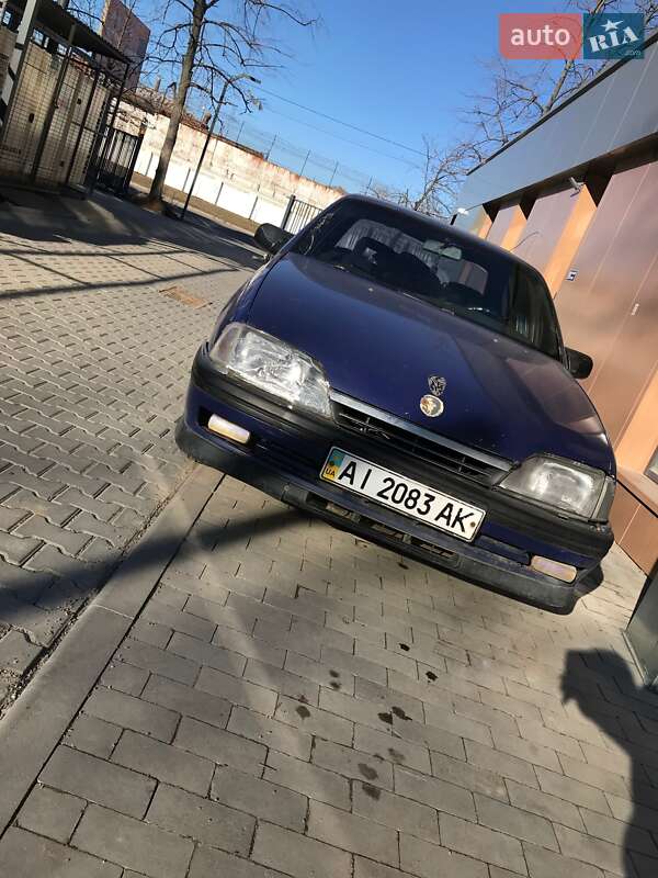 Седан Opel Omega 1987 в Кропивницком