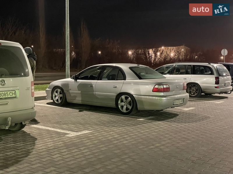 Седан Opel Omega 2002 в Каменец-Подольском