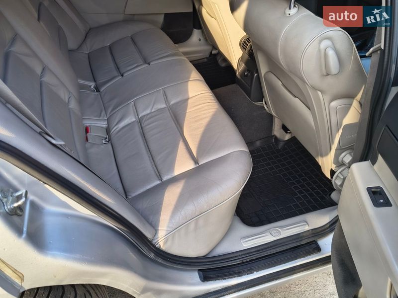 Седан Opel Omega 2003 в Киеве