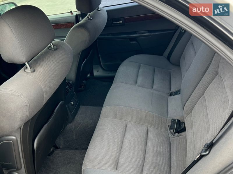 Седан Opel Omega 2002 в Ирпене