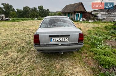 Седан Opel Omega 1991 в Виннице