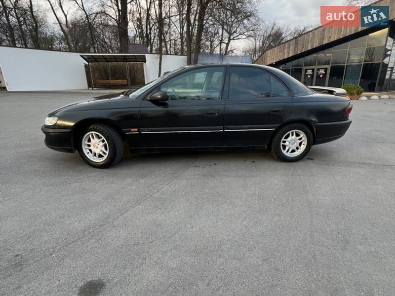 Седан Opel Omega 1997 в Києві