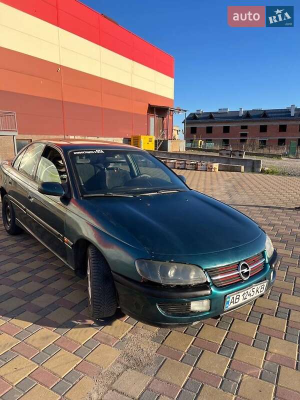 Седан Opel Omega 1997 в Гайсину