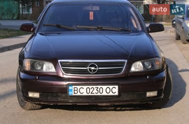 Седан Opel Omega 2001 в Львові