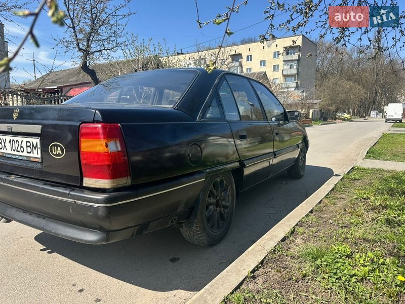 Седан Opel Omega 1989 в Хмельницькому
