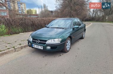 Седан Opel Omega 1995 в Кривом Роге