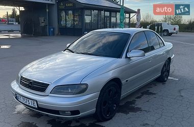 Седан Opel Omega 2002 в Снятині