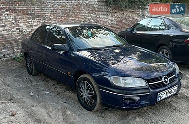 Седан Opel Omega 1996 в Львове