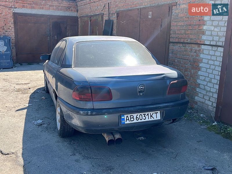 Седан Opel Omega 1994 в Вінниці