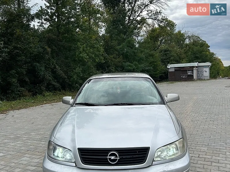 Opel Omega 2003