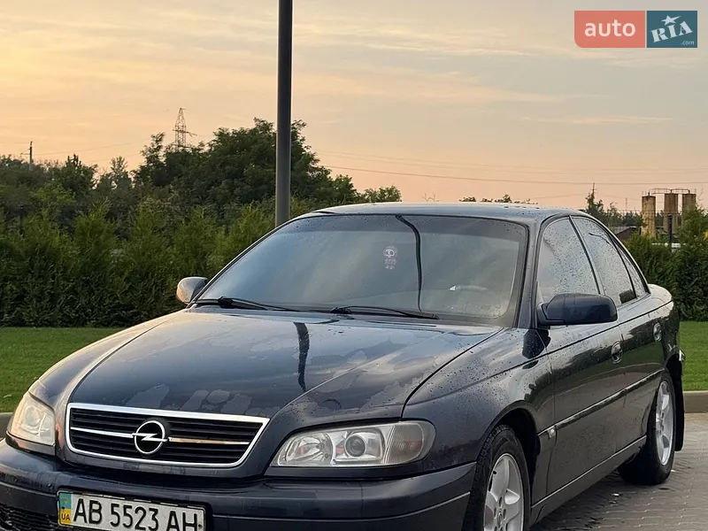 Opel Omega 2002