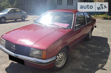 Седан Opel Rekord 1979 в Киеве